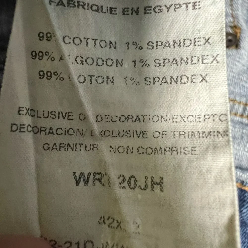 Wrangler Retro Ligthly Distressed Jeans Mens 42 x 32